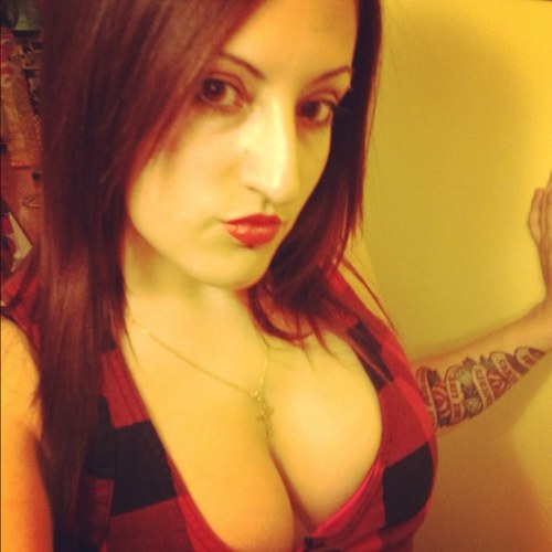 StephaniieR's profile picture. 