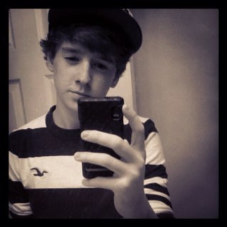 Jamesfitz97's profile picture. 