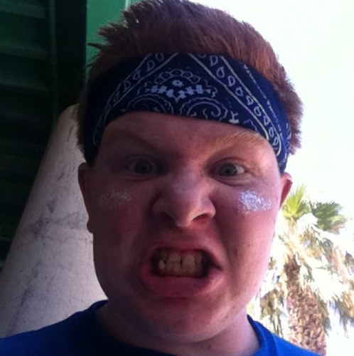 thebussines0322's profile picture. If were friends there doesnt need to be an explanation here