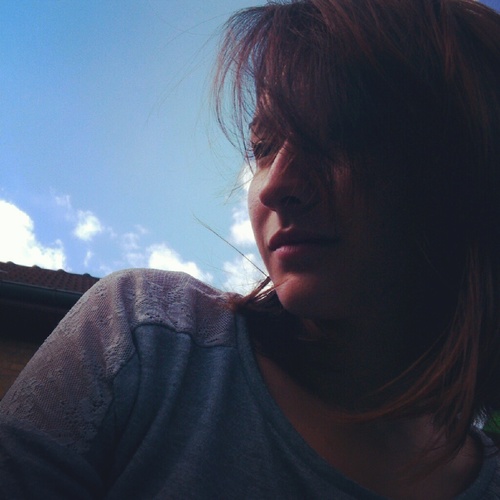 KaroNzl's profile picture. Born on the Moon ; Made in #ISCOM Lille ; Work for #DDB / Live like a #JediKnight