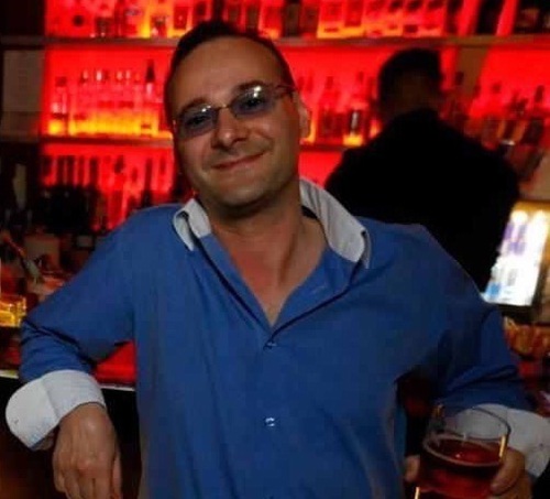 I'm 45 years old. Male, single. My job is traveling OBC, castings and export.