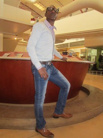 zondi_b's profile picture. 