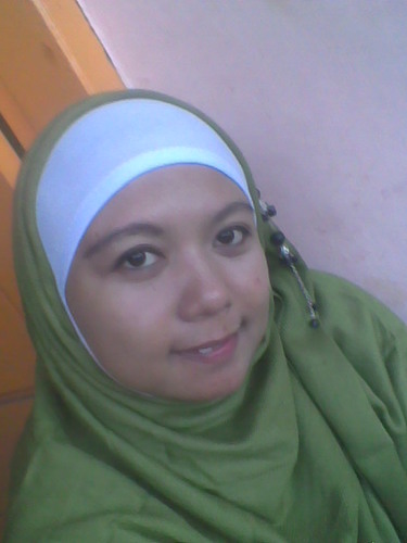 alfiyani_phi2's profile picture. menjelajahi dunia lewat twitter