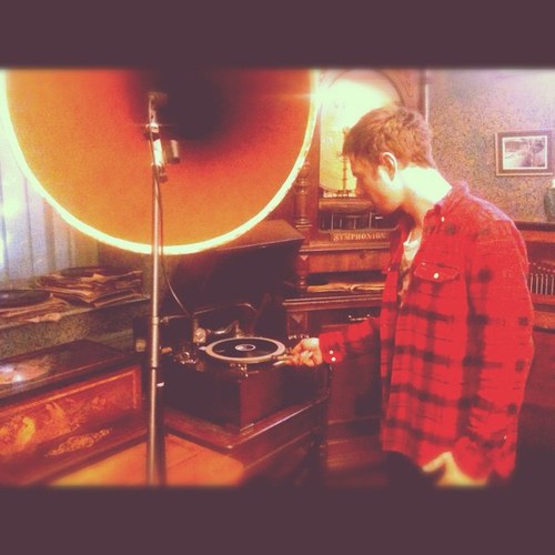 JackBumblebee's profile picture. Bumblebee, Composer, Producer, Engineer, Vegetarian & Tea Enthusiast