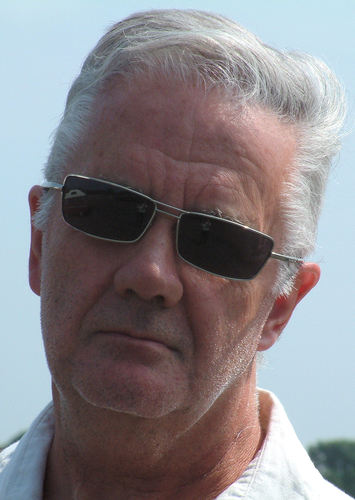 oldblokephotos's profile picture. #Photographer;  I support Brentford FC (and any team playing QPR.); a self confessed ailurophile.  https://t.co/vdrhBXpGdI