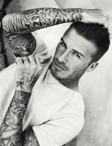 DavidBeckhcm's profile picture. Fútbol Player. Model. Father. Designer. Sexy beast. #ATHFamily
