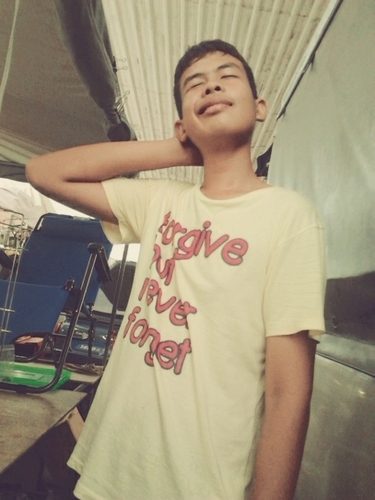 SeaGame_Smile's profile picture. จะมีอะไรสำคัญกว่าคำที่เรียกกันว่า เพื่อน :))