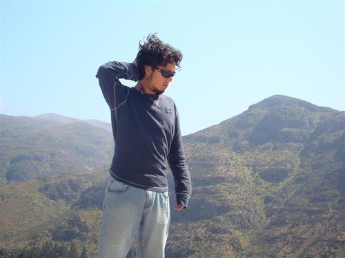 Ingeniero constructor, novio de @Camilarobles ♥™ En entrenamiento y evolución constante.