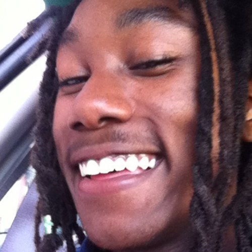Ima muthafuckin star and it aint hard for me to shine