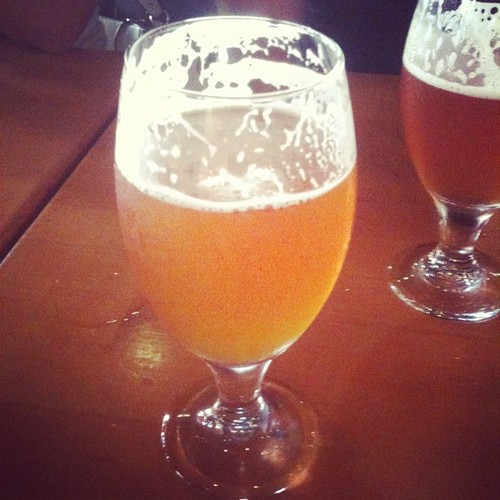 Club for craft beer enthusiasts in the Los Angeles area