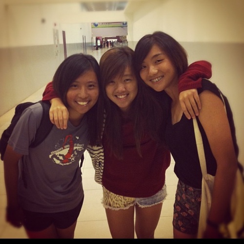 YEEKHIM's profile picture. 