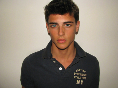 hello im michael from wales model.. follow me!