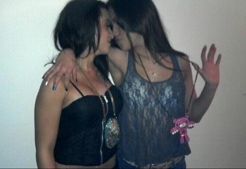 Youtubejim's profile picture. I make Custom Chains and also sell things recently moved to NYC to expand my business Contact Me at Custom.Chains@yahoo.com Thanks!