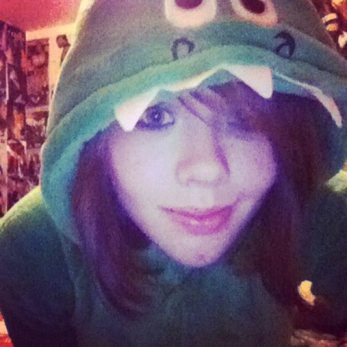 PLErin_S's profile picture. Erin. 15. School account