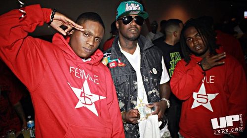#FBMLE #911DUMBOUTBOYZ  KOLD WORLD KOLD BLOOD KOLD MUTHAFUKIN HEART  FOLLOW DA SET R.I.P. DREW
