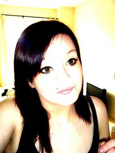 PEmmaa1's profile picture. One life live it.