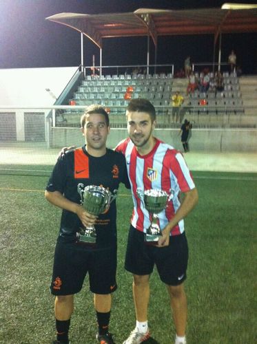 RubnBarcos's profile picture. Vive cada momento km si fuese el ultimo, exprimelo y saca todo su jugo, solo asi disfrutaras la vida!! loq acems en la vida tiene su eco en la eternidad!!