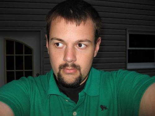 Audiophile. Cinephile. 2000's British TV-o-phile. 1 part hipster, 3 parts nerd, 5 parts red meat and candy.