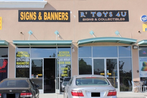 Family Owned Diecast Store in SoCal.
Ebay:rtoys4uonline
Frank & Sons Booth #523
#rtoys4u