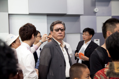 ksdon00's profile picture. 바람이 불어도 나는 가야 한다