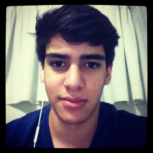 Oi eu sou chata e sei perturbar o lucas, xx since 12/09/2012