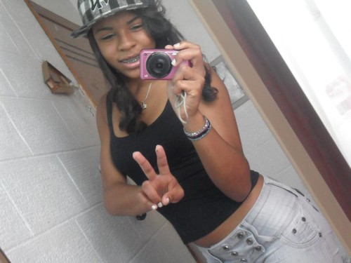 Familia,Teatro,Sk8,musica,livro,EUA e Amigos. All my life s2
amo mt td isso s2...follow-me :D