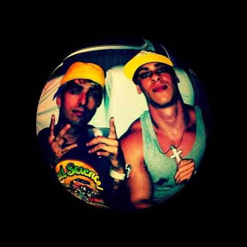 fã clube especialmente dedicado ao @bondedastronda criado dia 22/10/11 *-* e será oficializado em breve,se Deus quizer *-*