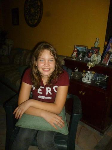 karlajulianauri's profile picture. 