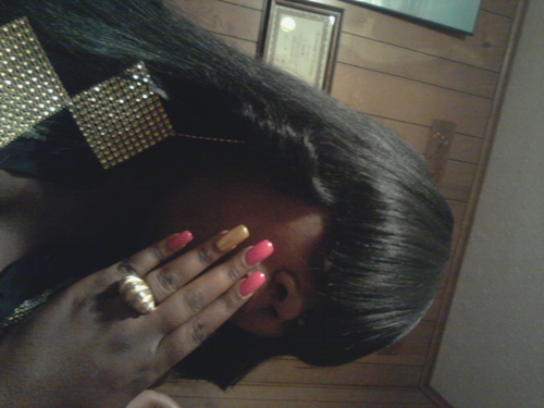 PrettyAzzJanay's profile picture. 