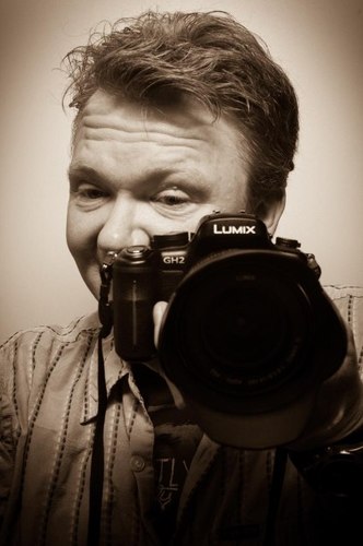 Producer - Editor/Cutter - Photography. Mensch, visionary Historian & provider of tasty meals.