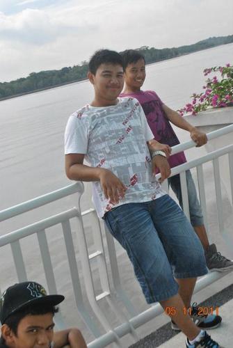 ShapiqHisham's profile picture. 