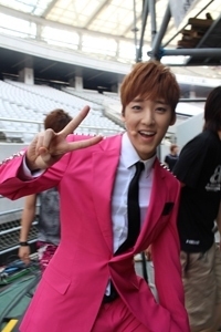 Hello!  ♥♥Kiss-Me♥♥  Kiss-Me we are today,To have a U-Kiss.  ^O^
http://t.co/E7LRsPLIXf