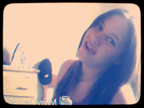 sou eu que fαço, minhα vidα sou eu que vivo,
entαo nαo se metα nelα senαo sαi ferido. {♥}