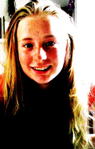 It's me called @Cecilieoldager please follow me!! I have two twitter. I love you so much please follow :)) and I LOVE ONE DIRECTION!! :)))