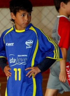 sou apenas mais um jogador humilde,
mas se tu me disafia eu humilho você!!!