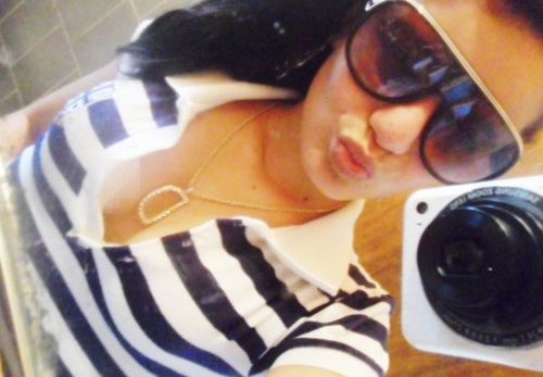 Prazer { MariianaMarttins ;* }'

vooce riem de mim por seer diferentte, eu rio de vooces por seer ttodos iguaiiis ! Bob Marley '