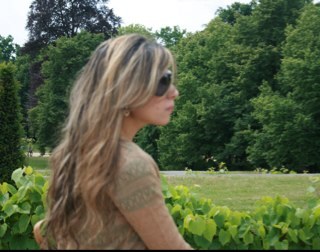 MariamAlsamahij's profile picture. Just a girl with a Yoga Mat..