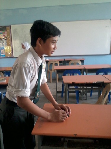 My Name Is Syahmi..And @NoorErisya belongs to me ♡
#1999