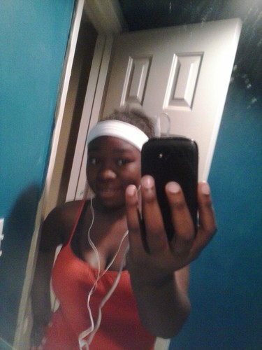 pomier_jonetta's profile picture. just a quiet qirll waitinn fahh anyy thinqq ta pop off widd onee of peopless nn shee banqinn all thee wayy