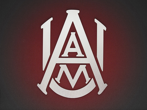 This Account is ran by the Class of 2016 Senators of The  Student Government Association of Alabama A&M University in Huntsville Alabama.