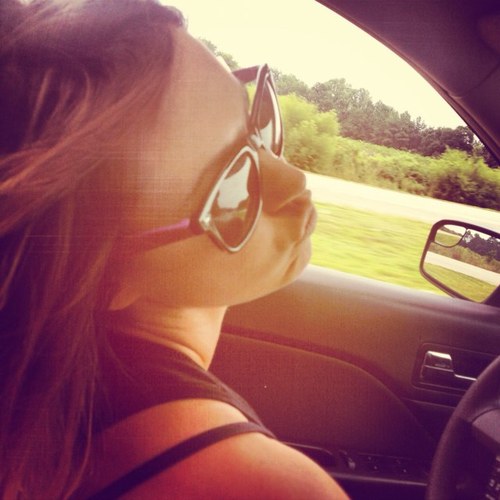 Nadz_lyn's profile picture. 