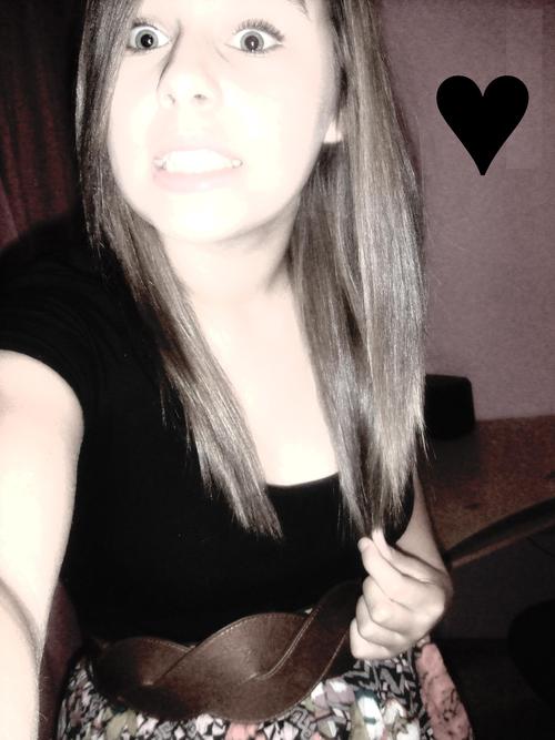 love__shy's profile picture. 