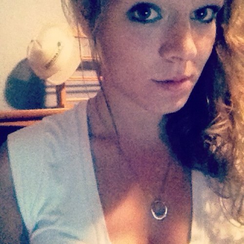 BreannTweets's profile picture. 26. Artist. BFA. BAE. Nerd.