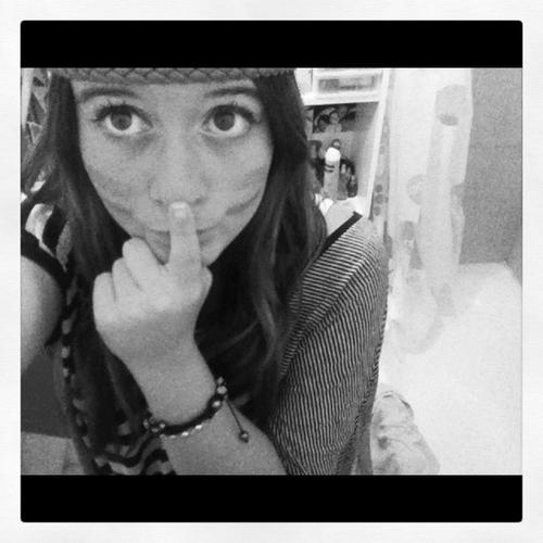# Je Follow Back.#