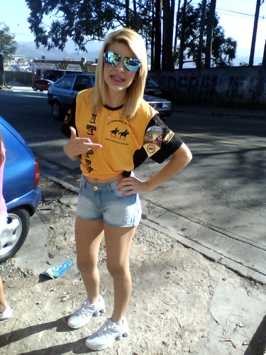 Capricorniana 16 anos; CORINTHIANA GRAÇAS A DEUS, minhas bebês  @andradeanna_ & @debora_brena ;  . @TOMHCO93 s2