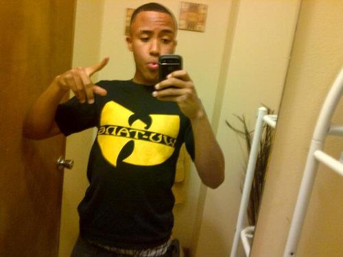 #Team Light Skinned #Teamm LEO BABY! Humble & Funny