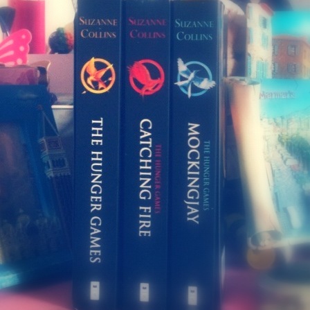 A space for us Hunger Games lovers to talk, laugh, cry, and fangirl over this amaze series! @LOLitsplanetNAT @JaysBitchh @charlykm @charlyrobsonx @EssexBoyLiam