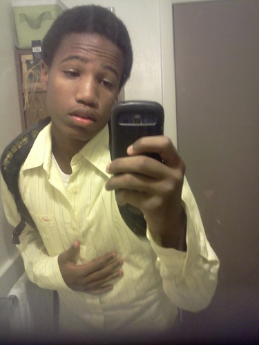 Since Your Lurking See That Follow Button Hit It & Mention Me 4 A Follow Back #Sophmore#Single-#Aquarius-#- #Team Faithful.