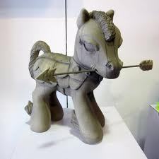 A suspicious looking statue. 
Outside Everfree Forest
((RP))