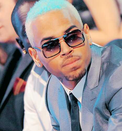 We are a fan page for the 1 & only Chris Brown in other words Chris Breezy! We only upload latest pics & updates on Chris. 1..2..3 #TeamBreezy(: